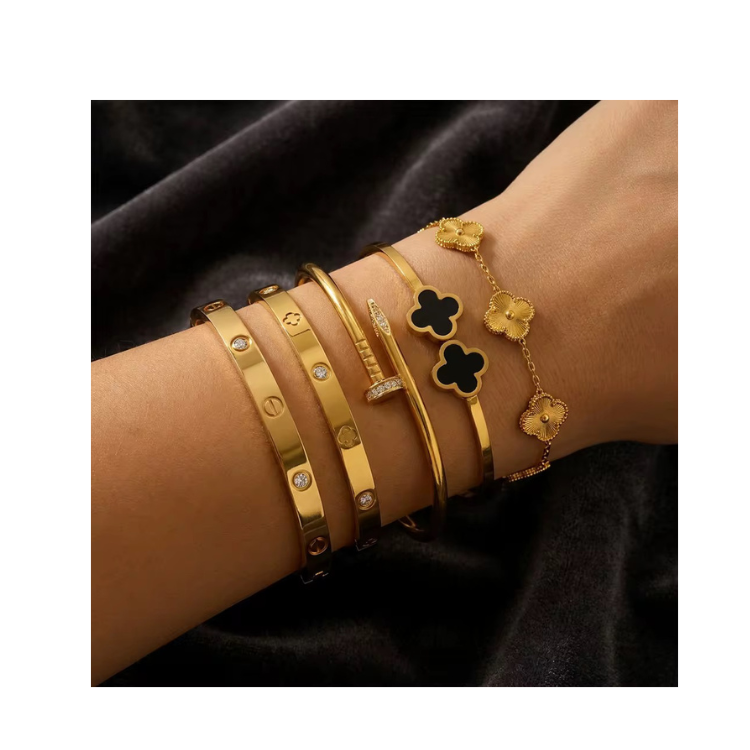 Ensemble 5 Bracelets Trefla - Or plaqué 18 carats